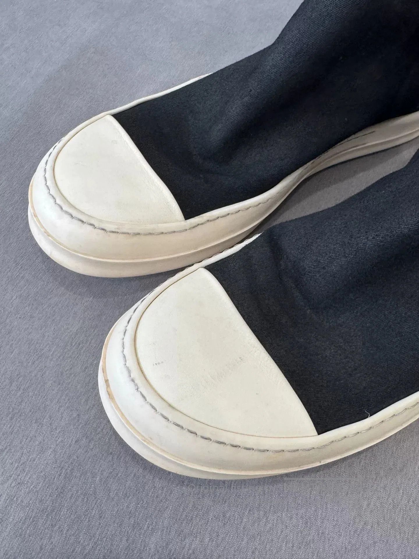 Rick Owens Rick Owens Men's Waxed Boots Size 42. Size US 9 / EU 42 - 6 Thumbnail