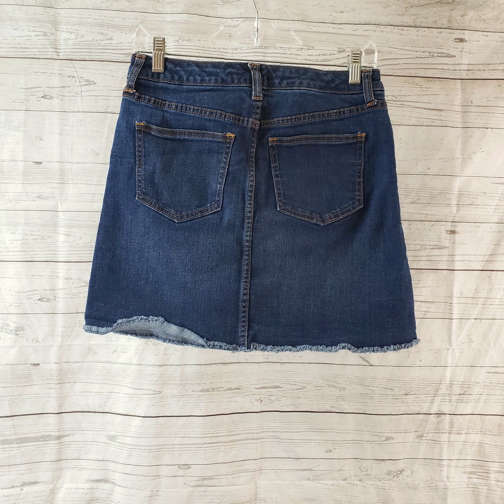 Vintage Universal Thread Womens Skirt Sz 2 Blue Denim Raw Hem Pockets Cotton Blend Size 26" / US 2 / IT 38 - 2 Thumbnail