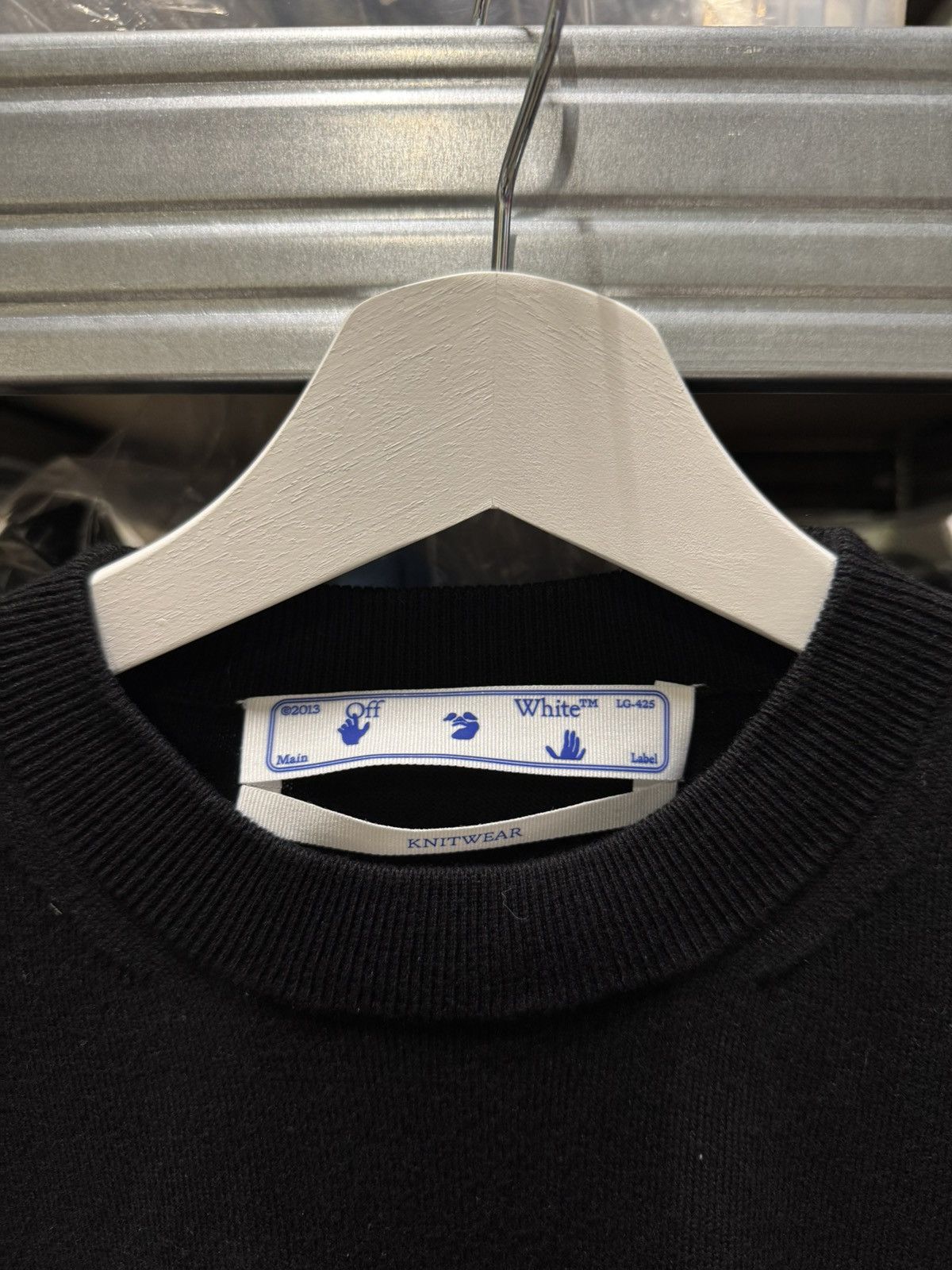 Givenchy Off-White Logo Embroidery Sweater NEW Size US M / EU 48-50 / 2 - 4 Thumbnail