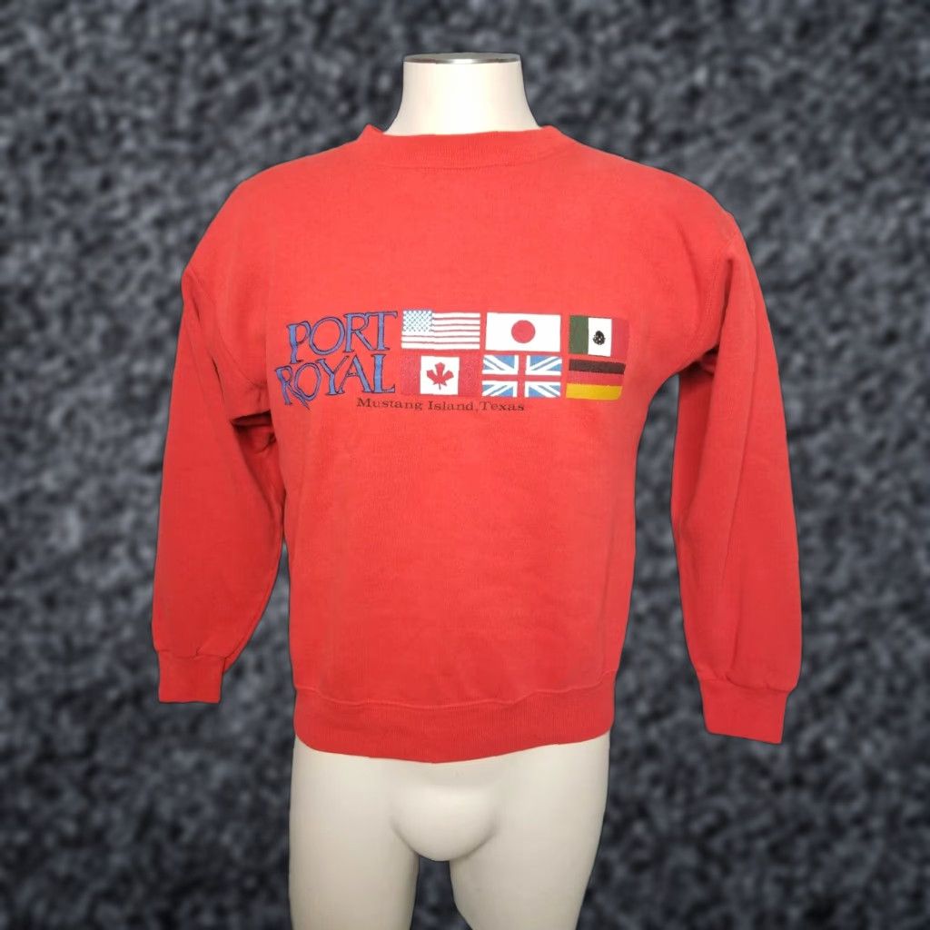 Hanes VINTAGE Hanes Sweatshirt Crew Neck Red M Mens 90s Grunge Mustang Island Texas Port Royal Graphic Print Size US M / EU 48-50 / 2 - 1 Thumbnail