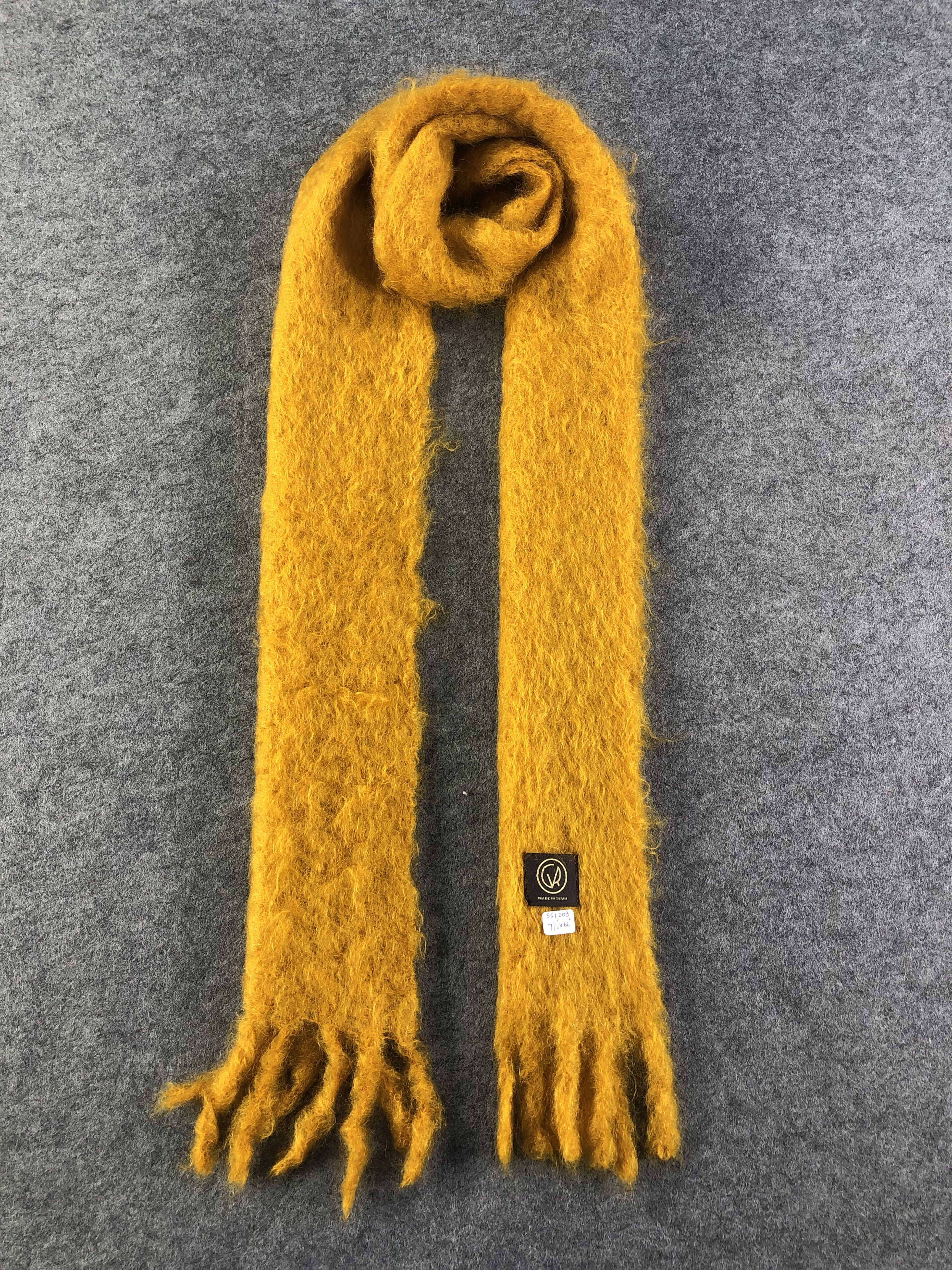 Vintage GR CRAZY Yellow Mohair Scarf / Muffler / Neckwear Size ONE SIZE - 1 Thumbnail