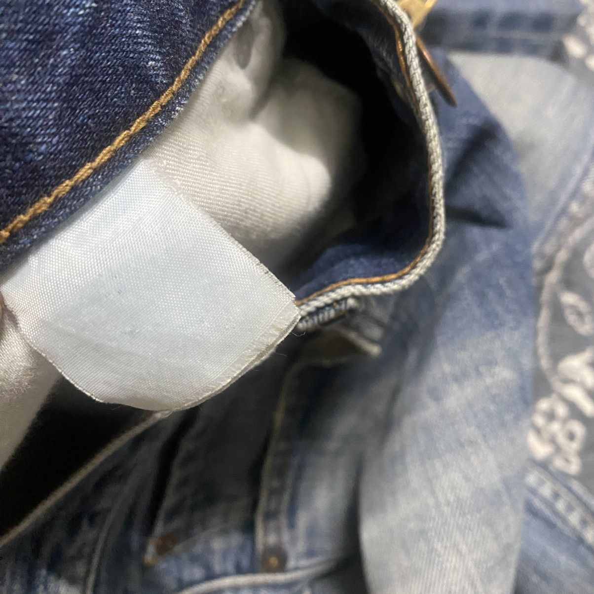 Levi's Vintage Levis 517 Faded Blue Flare Jeans Size US 32 / EU 48 - 21 Thumbnail