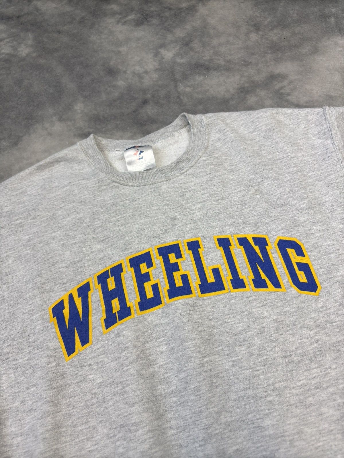 Vintage Vintage 90s wheeling American college university sweatshirt Size US S / EU 44-46 / 1 - 2 Thumbnail