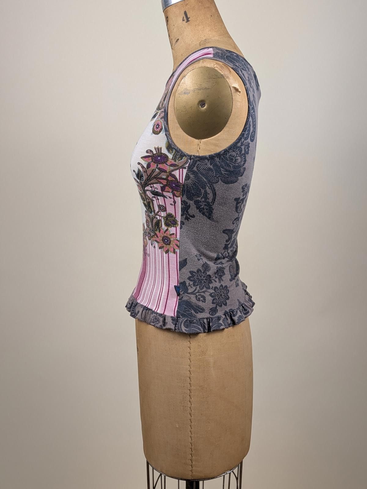 Christian Lacroix 1990's/2000's Y2K rare Christian Lacroix jeans rose top Size S / US 4 / IT 40 - 2 Thumbnail