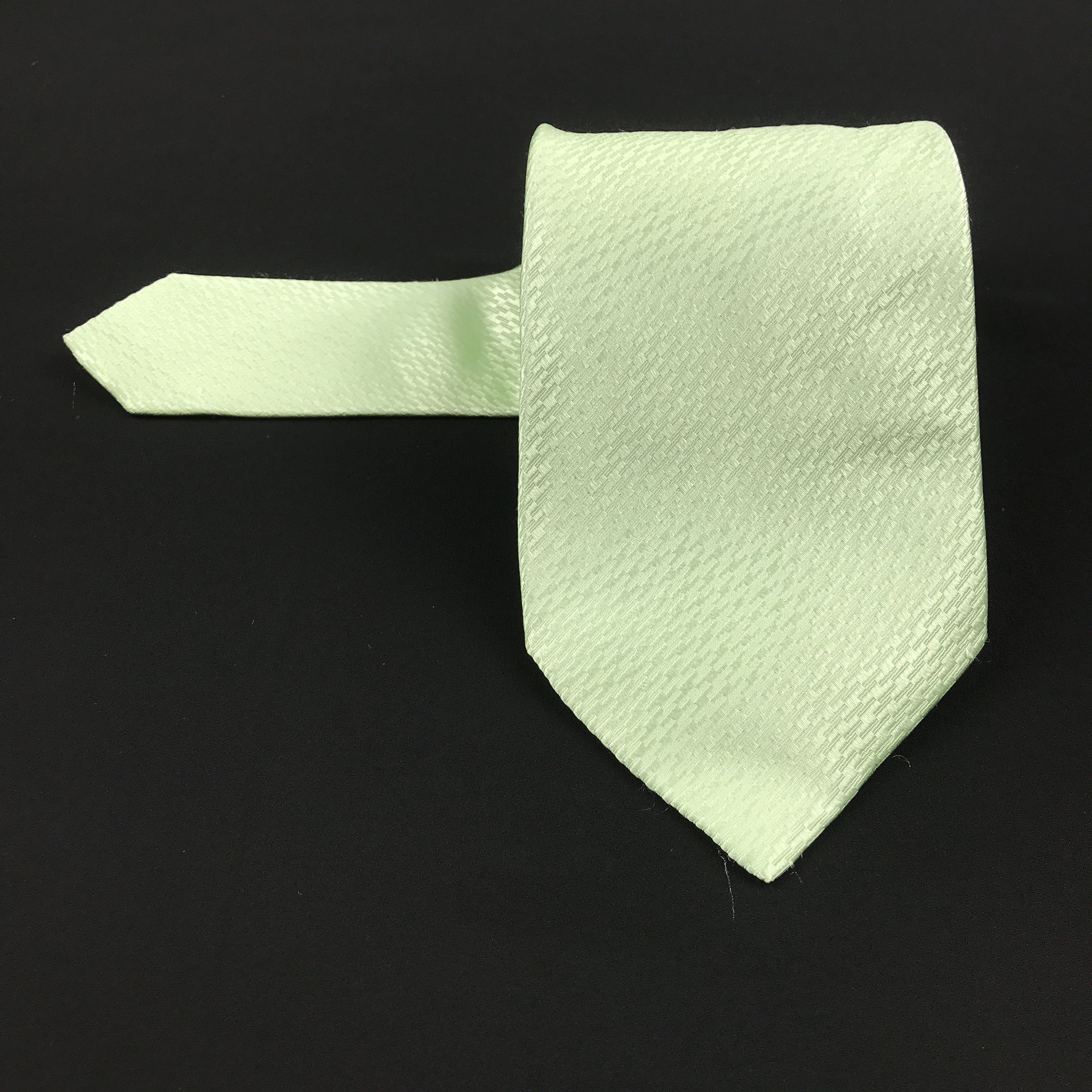 Giorgio Armani × Vintage Vintage Giorgio Armani Silk Necktie Size ONE SIZE - 1 Thumbnail