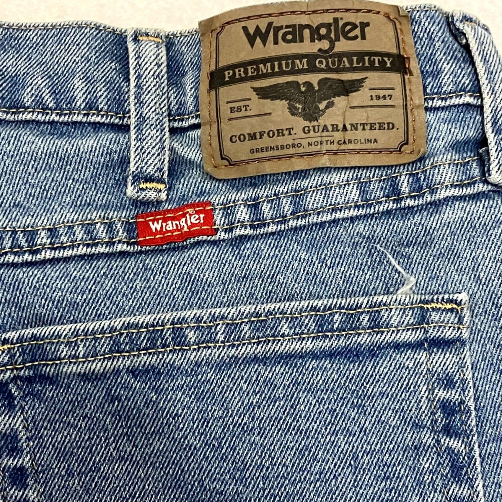 Wrangler Wrangler Jeans Mens Blue Relaxed Fit Straight Leg Stretch Denim 36W 30L Size US 36 / EU 52 - 5 Thumbnail