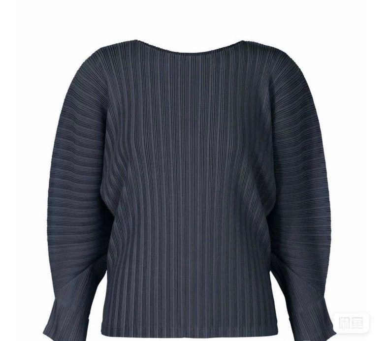 Issey Miyake Issey Miyake size:3 Midnight blue rib top Size XS / US 0-2 / IT 36-38 - 1 Thumbnail