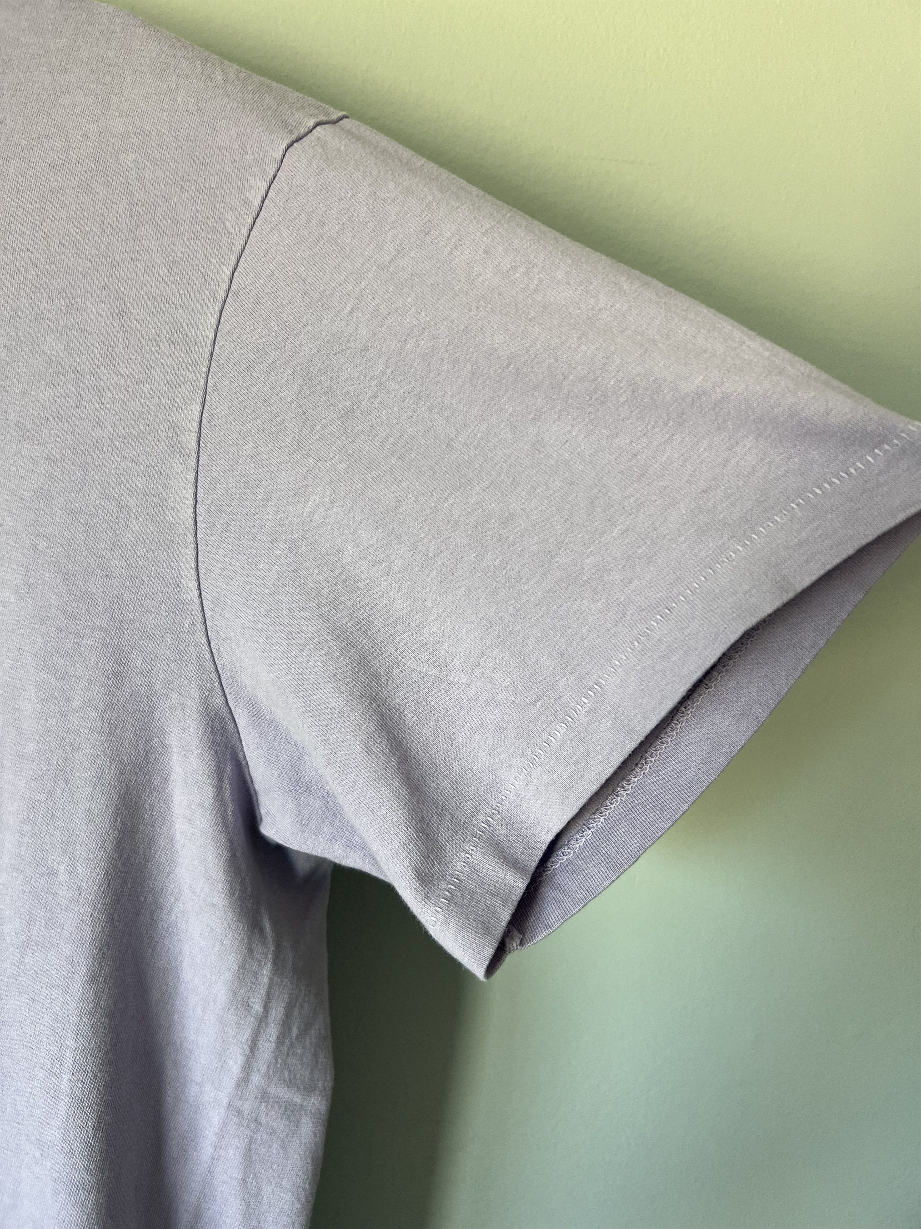 Gallery Dept. Gallery Dept Gym Logo Tee in Lilac Size US M / EU 48-50 / 2 - 3 Thumbnail