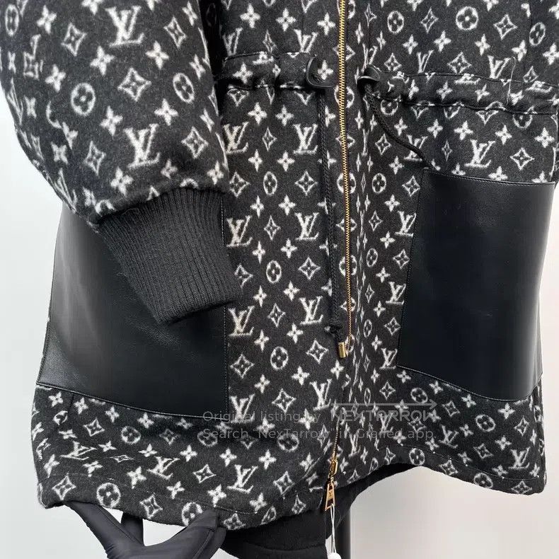 Louis Vuitton Louis Vuitton Black presbyopic full-print patchwork leathe Size XS / US 0-2 / IT 36-38 - 4 Thumbnail