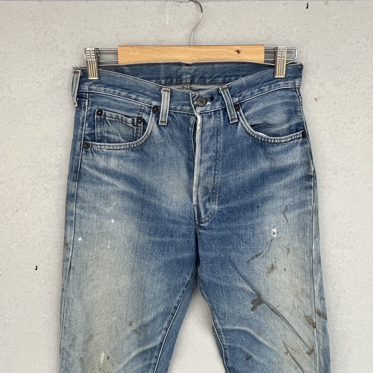 Other Vintage Levi's 501 Blue Jeans Paint Splatter Size S W18 S30 Size US 26 / EU 42 - 4 Thumbnail