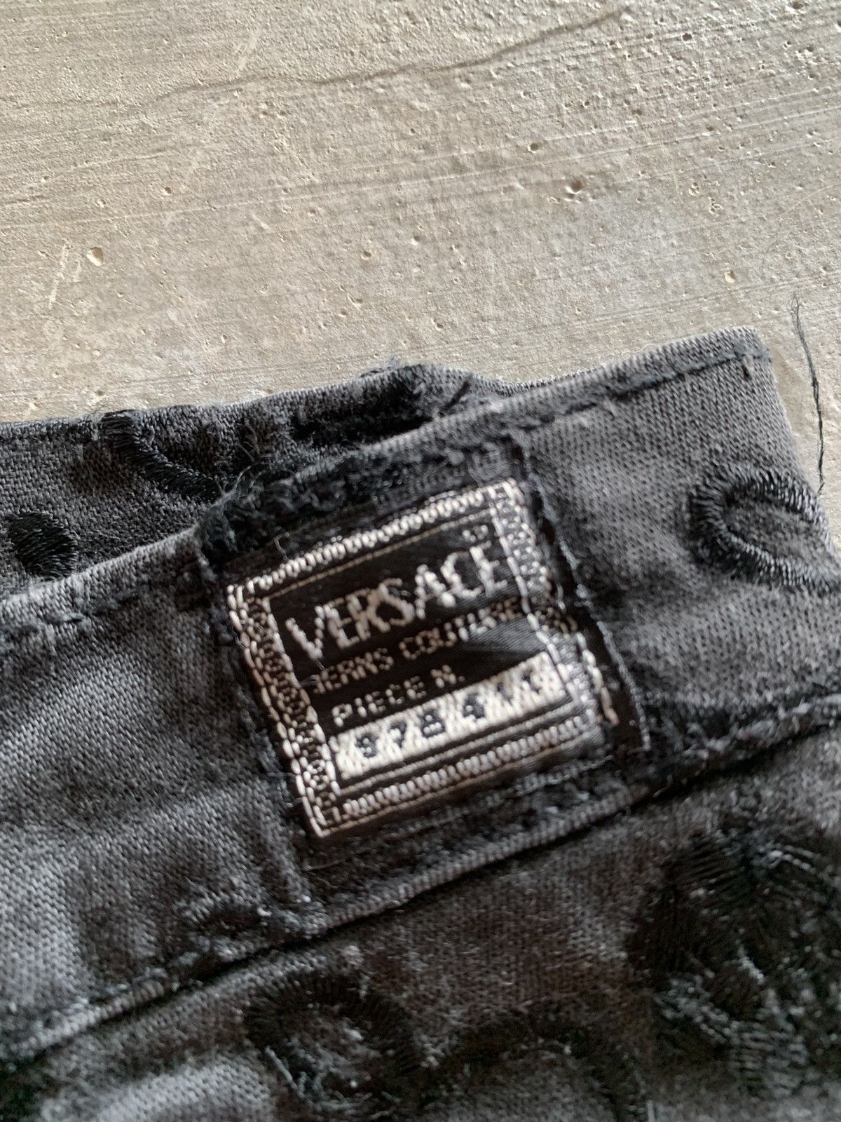 Designer × Versace × Vintage versace all over design floral embroidery luxury Size US 27 - 9 Thumbnail