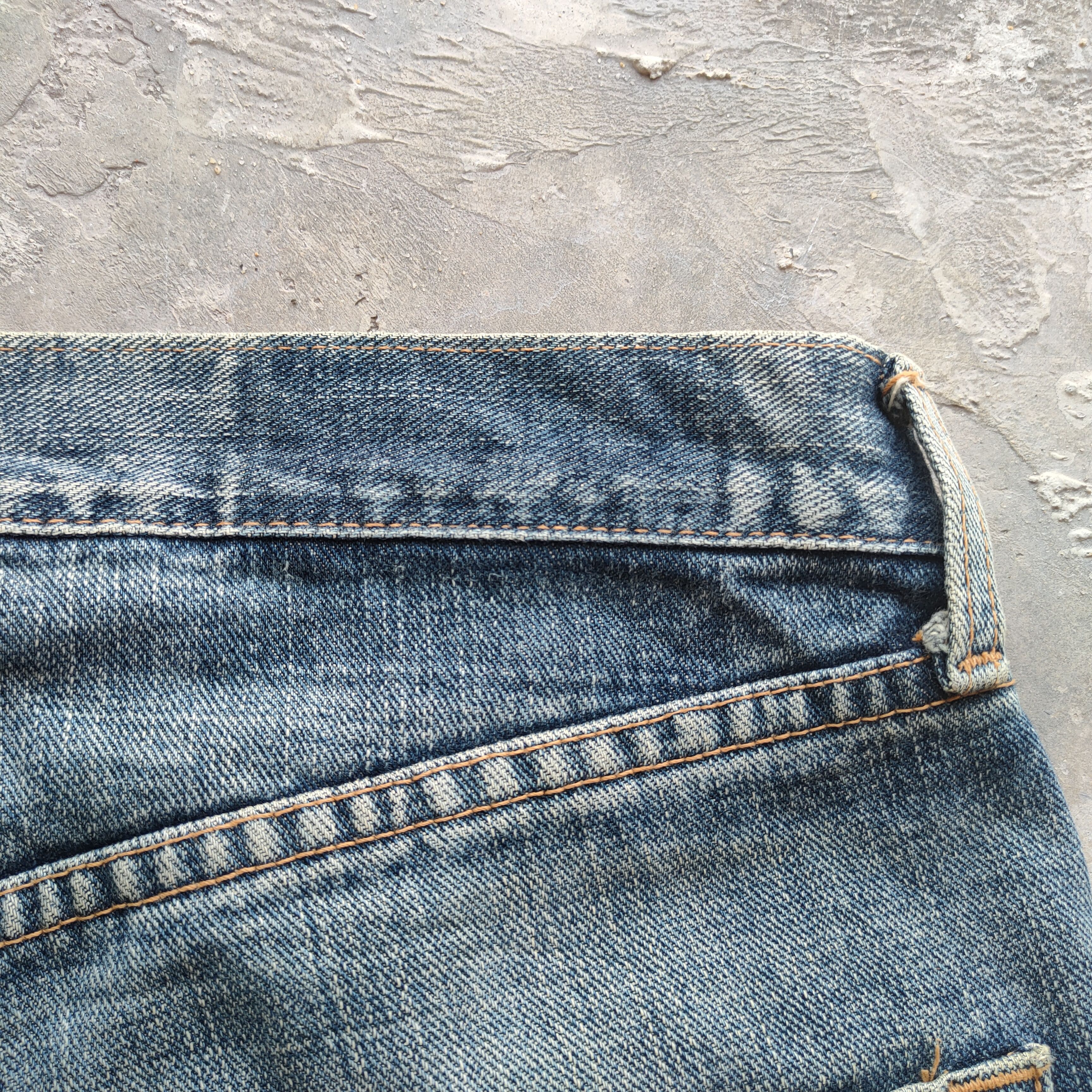 Levi's Vintage Clothing W32 VINTAGE LEVI'S 534 FADED RIPPED JEANS DENIM PANTS Size US 32 / EU 48 - 14 Thumbnail