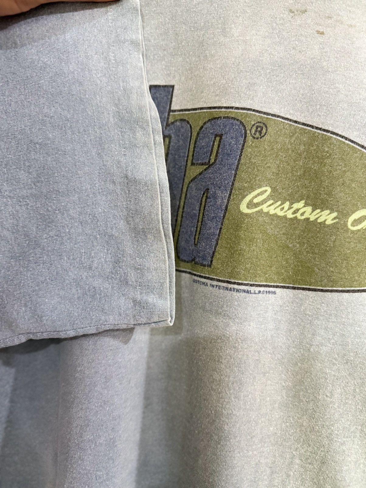 Gotcha × Vintage Thrashed Vintage 90s Gotcha Custom Original Surface Faded T Size US XL / EU 56 / 4 - 5 Thumbnail