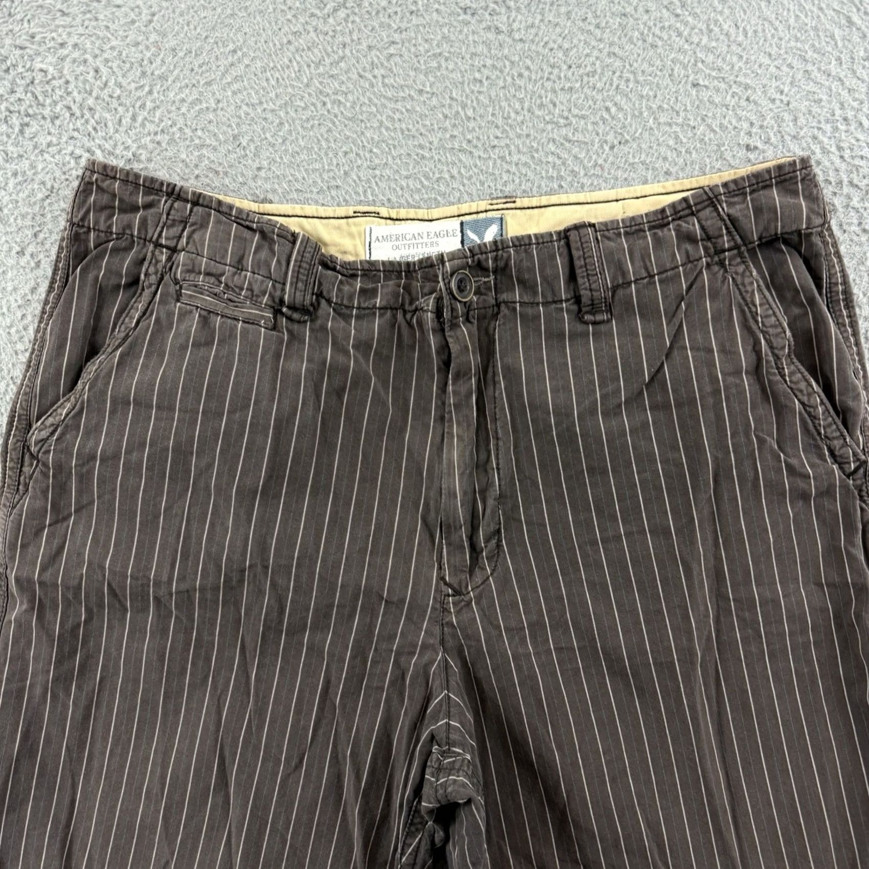 American Eagle Outfitters Vintage American Eagle Shorts Mens 38 Brown Striped Classic Skater Surf Zip Y2K Size US 38 / EU 54 - 4 Thumbnail