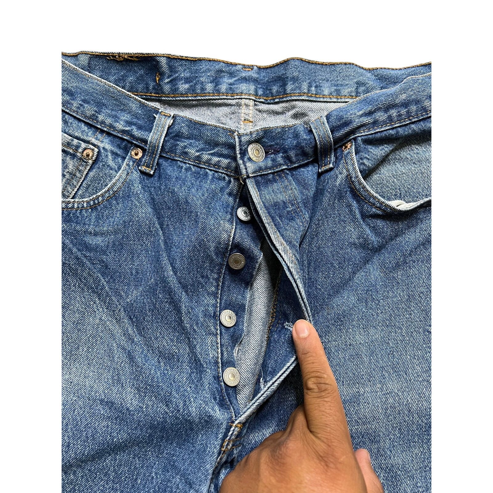 Levi's Levi’s 80s 501 Jeans Men’s 38x30 USA Vintage Actual 35x29 Size US 38 / EU 54 - 3 Thumbnail