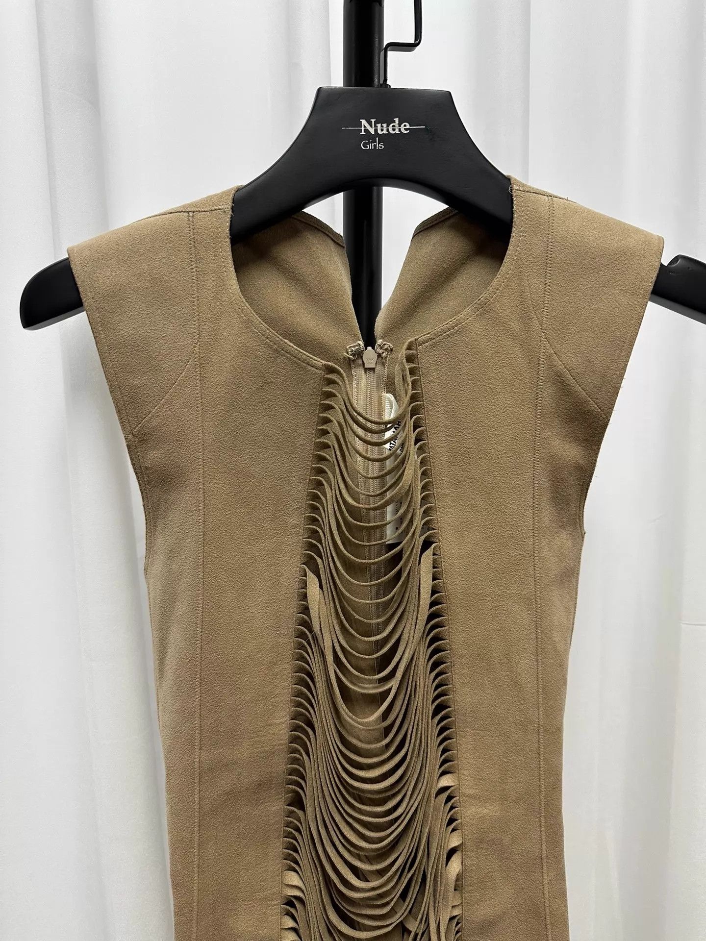 Junya Watanabe Junya Watanabe 14ss Women's Suede Tassel Camisole Size XS / US 0-2 / IT 36-38 - 3 Thumbnail