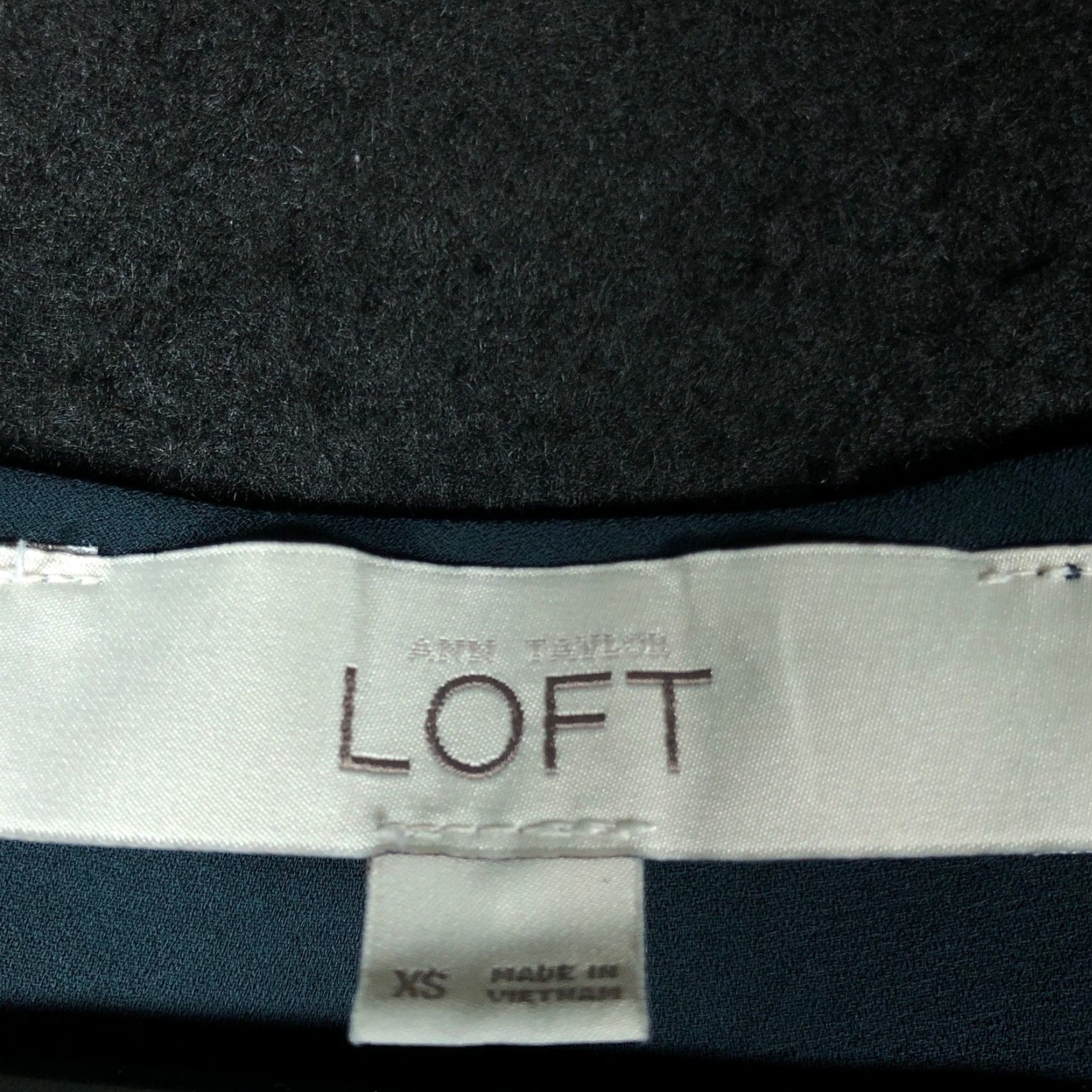 Loft LOFT Womens Blouse Dark Teal Sleeveless Button Down Crew Neck Lightweight XS Size XS / US 0-2 / IT 36-38 - 6 Thumbnail