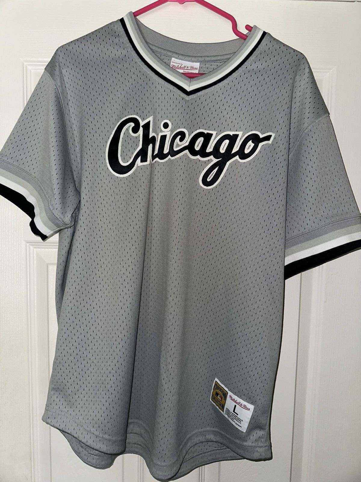 Mitchell & Ness Chicago White Sox Mitchell & Ness Cooperstown Road Jersey Size US L / EU 52-54 / 3 - 2 Thumbnail