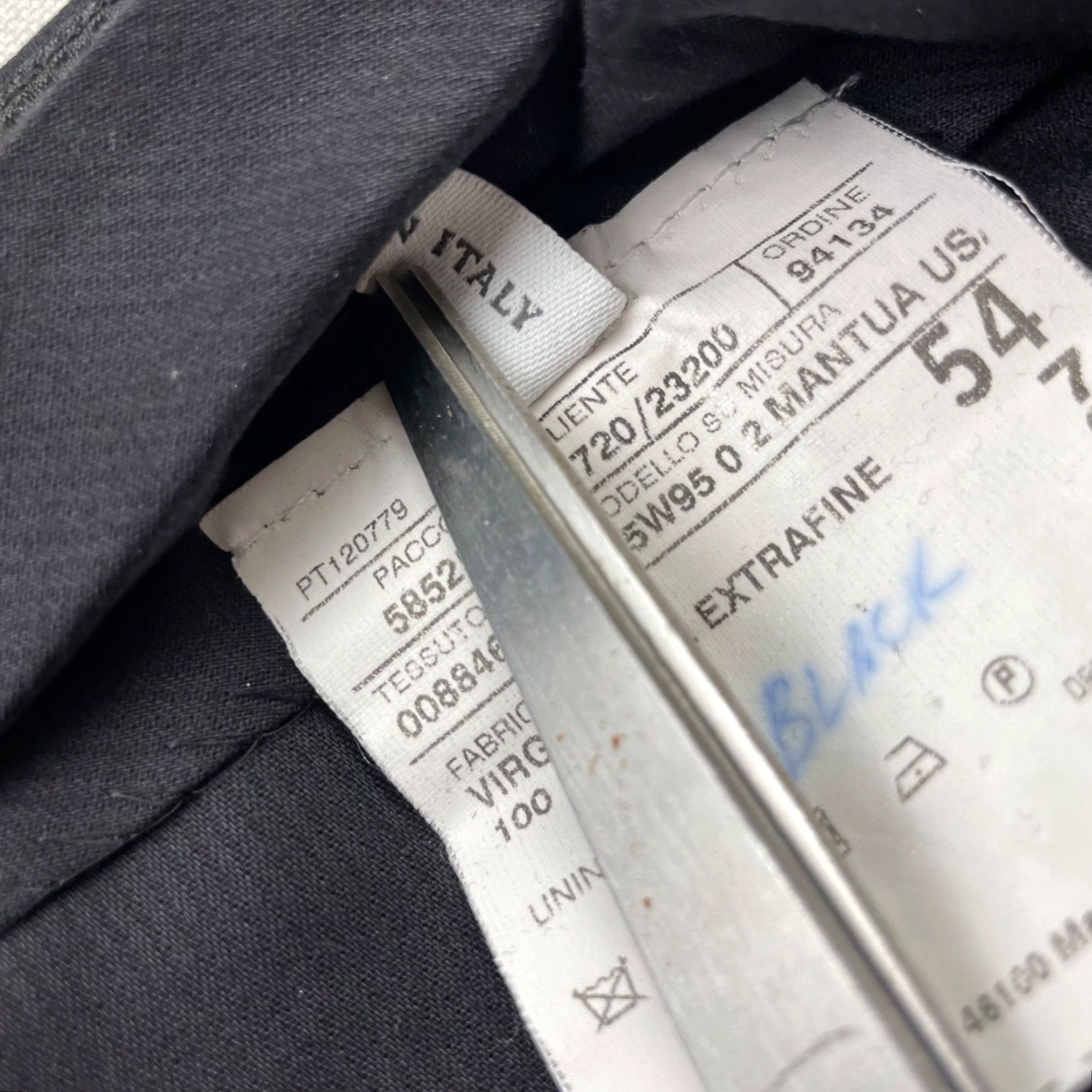 Corneliani Corneliani Men’s 100% Wool Pleated Pants Black Italy 34x26 Dress Pants Straight Leg Regular Mens Size US 34 / EU 50 - 6 Thumbnail