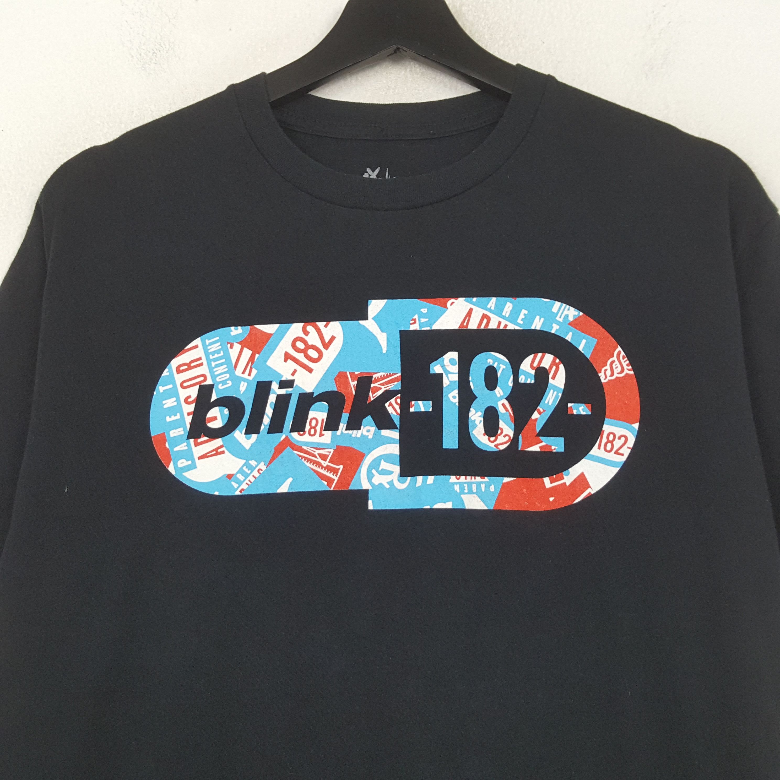 Band Tees Blink-182 Band Music Tshirt RR24 Size US L / EU 52-54 / 3 - 2 Thumbnail