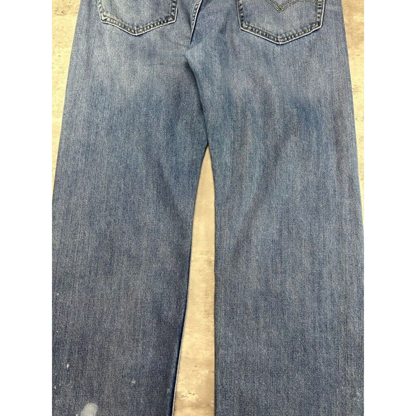 Levi's Vintage Levis 505 Medium Wash Denim Pants Size 35 Blue Size US 35 - 8 Thumbnail
