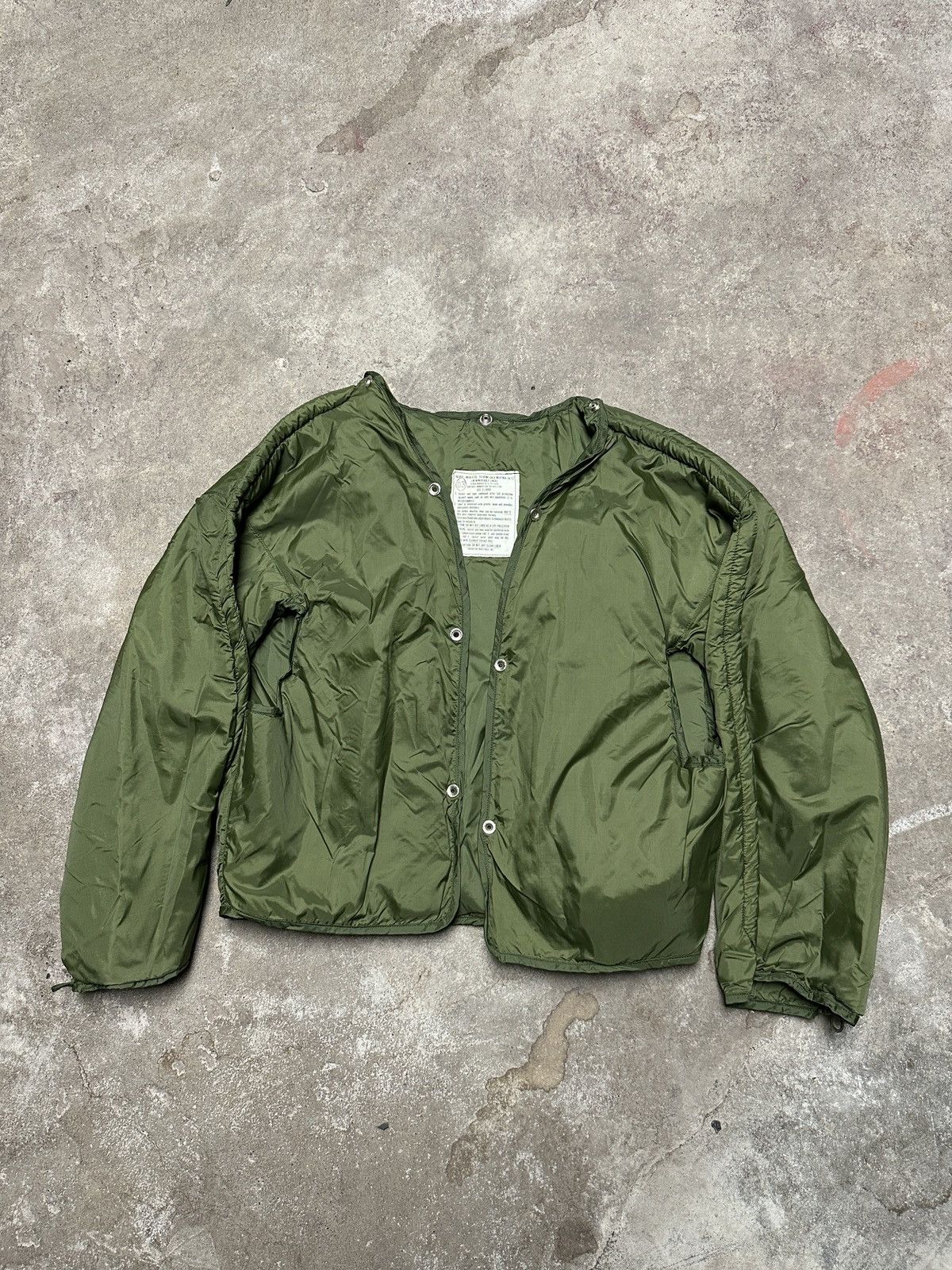 Vintage Olive USN Navy A1 Insulated Extreme Cold Weather deck jacket Size US XL / EU 56 / 4 - 4 Thumbnail