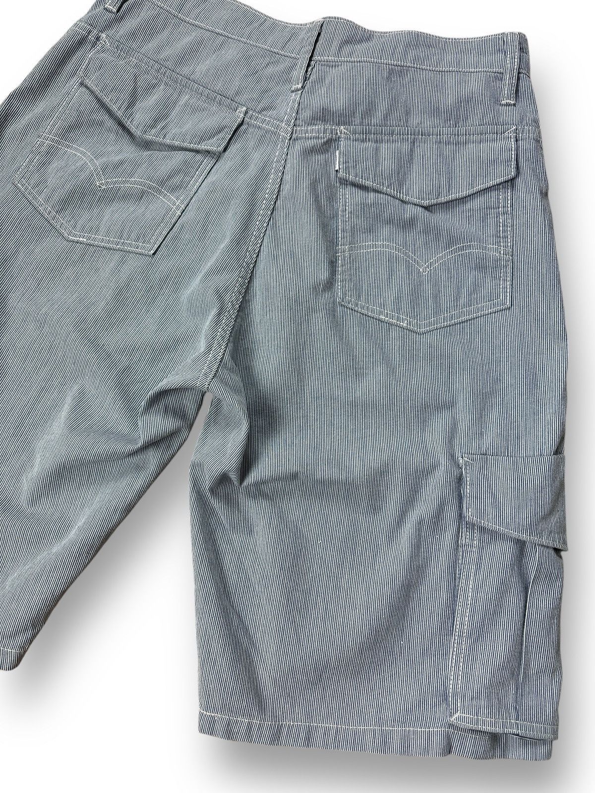 Levi's Levis Cargo Shorts Striped Men’s Size W30 Size US 30 / EU 46 - 11 Thumbnail
