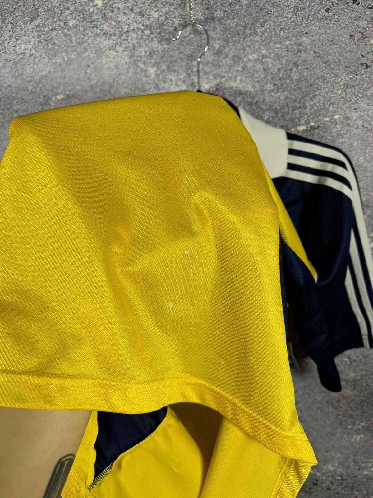 Adidas × Vintage 90’s Vintage Tottenham 1999/00 Away Adidas Soccer Jersey M Size US M / EU 48-50 / 2 - 9 Thumbnail