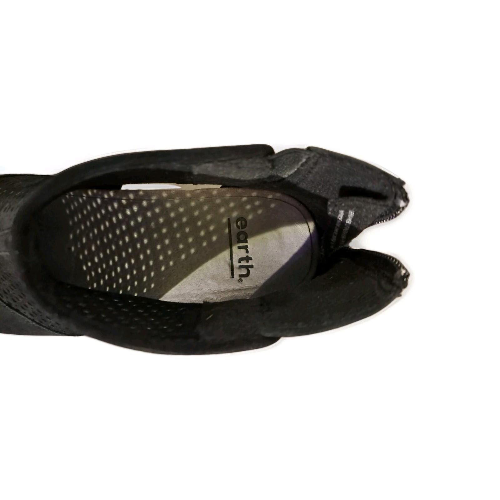 Earth Ragz Earth Ivy Sahara Black Suede Lazer-Cut Bootie Casual Heels Size US 8 / IT 38 - 3 Thumbnail