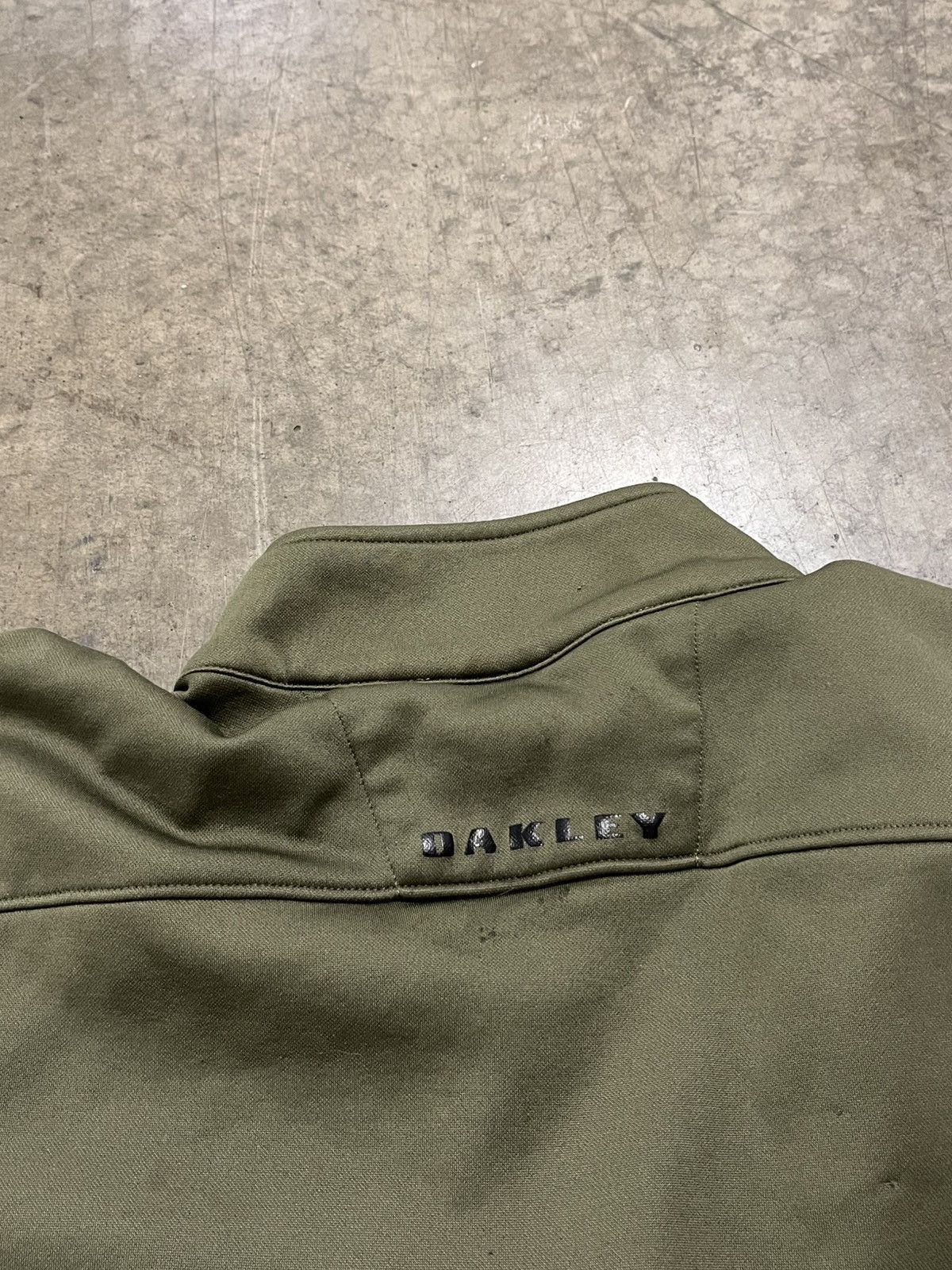 Oakley × Vintage Oakley vintage 1/4 zip lightweight rare hype streetwear Size US M / EU 48-50 / 2 - 4 Thumbnail