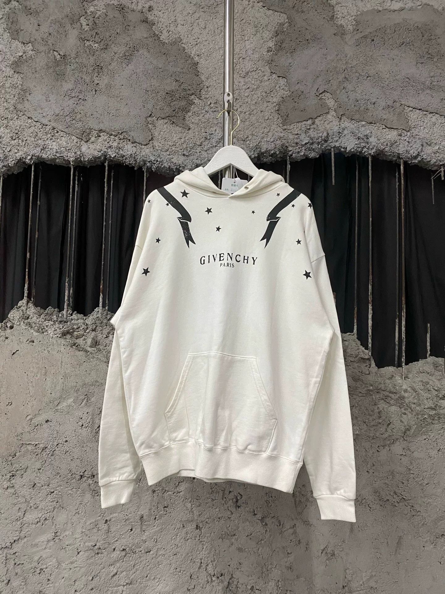 Givenchy Givenchy White Hoodie Size US M / EU 48-50 / 2 - 1 Thumbnail