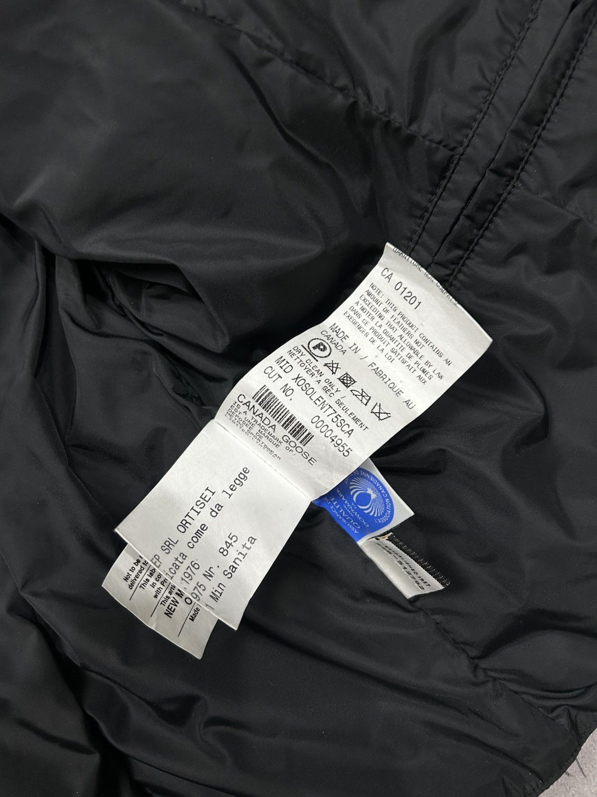 Canada Goose × Vintage Canada Goose Black Chilliwack Bomber Small Black Size S / US 4 / IT 40 - 17 Thumbnail