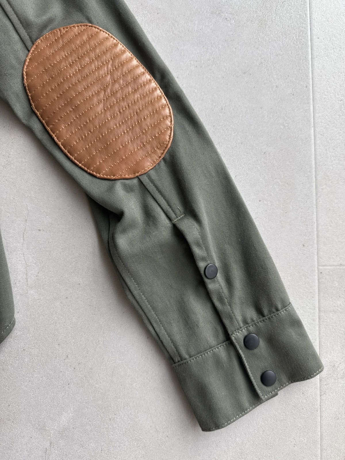 John Elliott John Elliott snap overshirt leather elbow pads sz 3 fits M Size US L / EU 52-54 / 3 - 3 Thumbnail