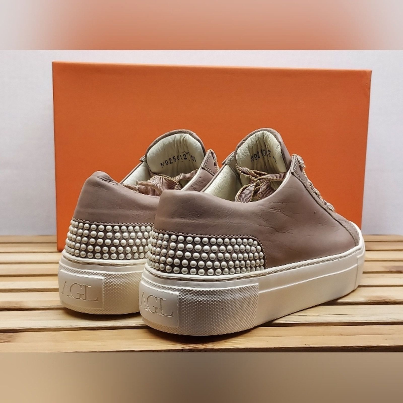 AGL AGL Womens Pale Skin Milk Sneaker Shoes Size 36.5 (6.5) Size US 6.5 / IT 36.5 - 3 Thumbnail