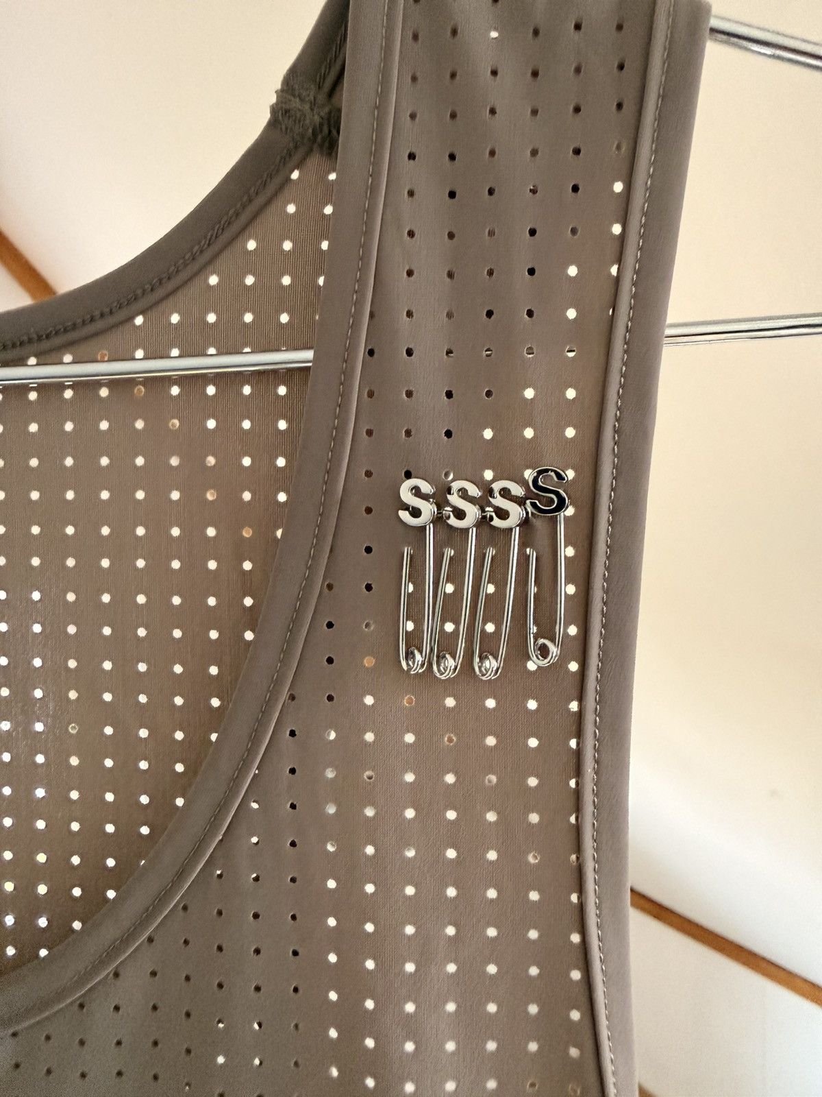 Satisfy Satisfy Space-O Singlet Size Medium Size US M / EU 48-50 / 2 - 2 Thumbnail