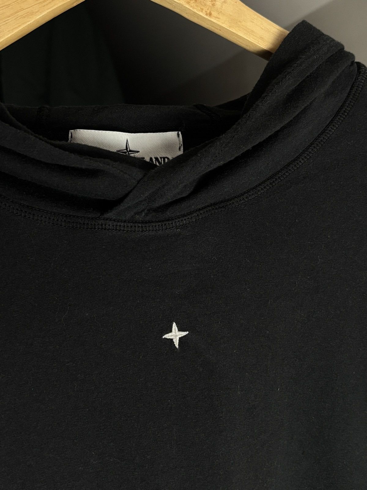 Stone Island Stone Island Long Sleeve Thin Hoodie Sweatshirt T-Shirt Rare Size US XL / EU 56 / 4 - 3 Thumbnail