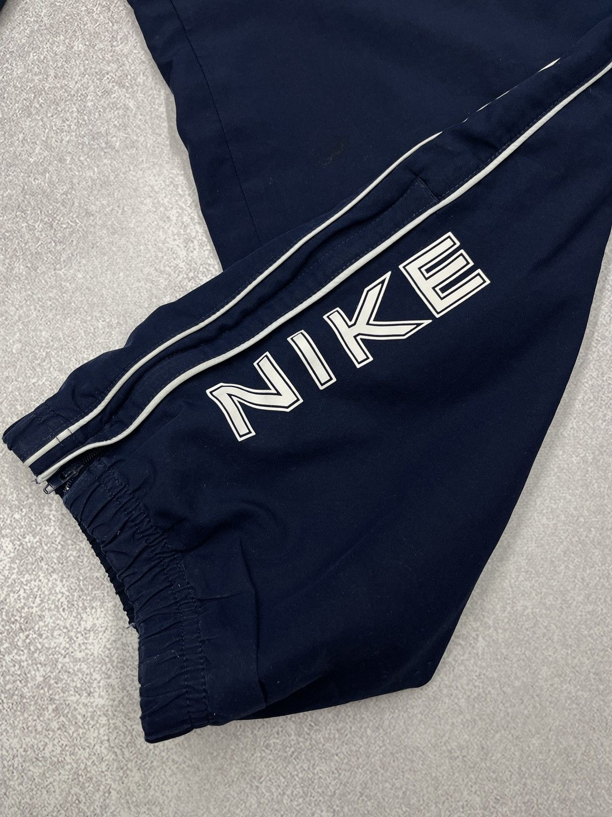 Nike Vintage Nike Nylon Sweatpants Navy Double Big Logo Drill Y2K Size US 34 / EU 50 - 5 Thumbnail
