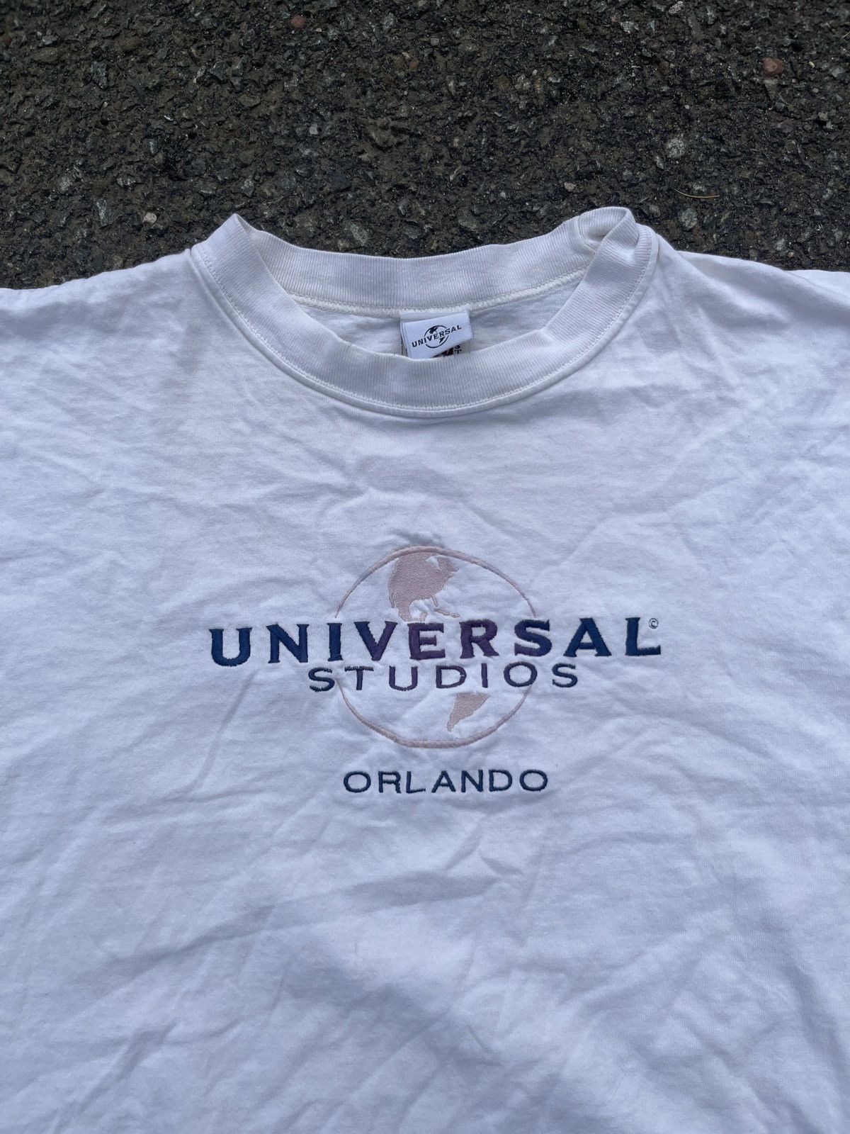 Vintage Vintage Universal Studios T-Shirt Size US XL / EU 56 / 4 - 2 Thumbnail