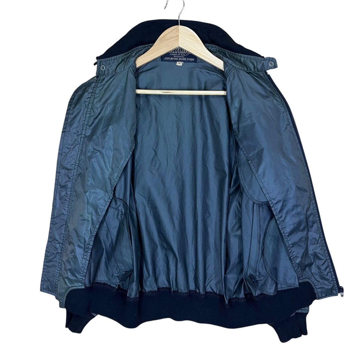 Issey Miyake Vintage 80s Issey Skyline Bomber Jacket Issey Miyake Bomber Size US M / EU 48-50 / 2 - 14 Thumbnail