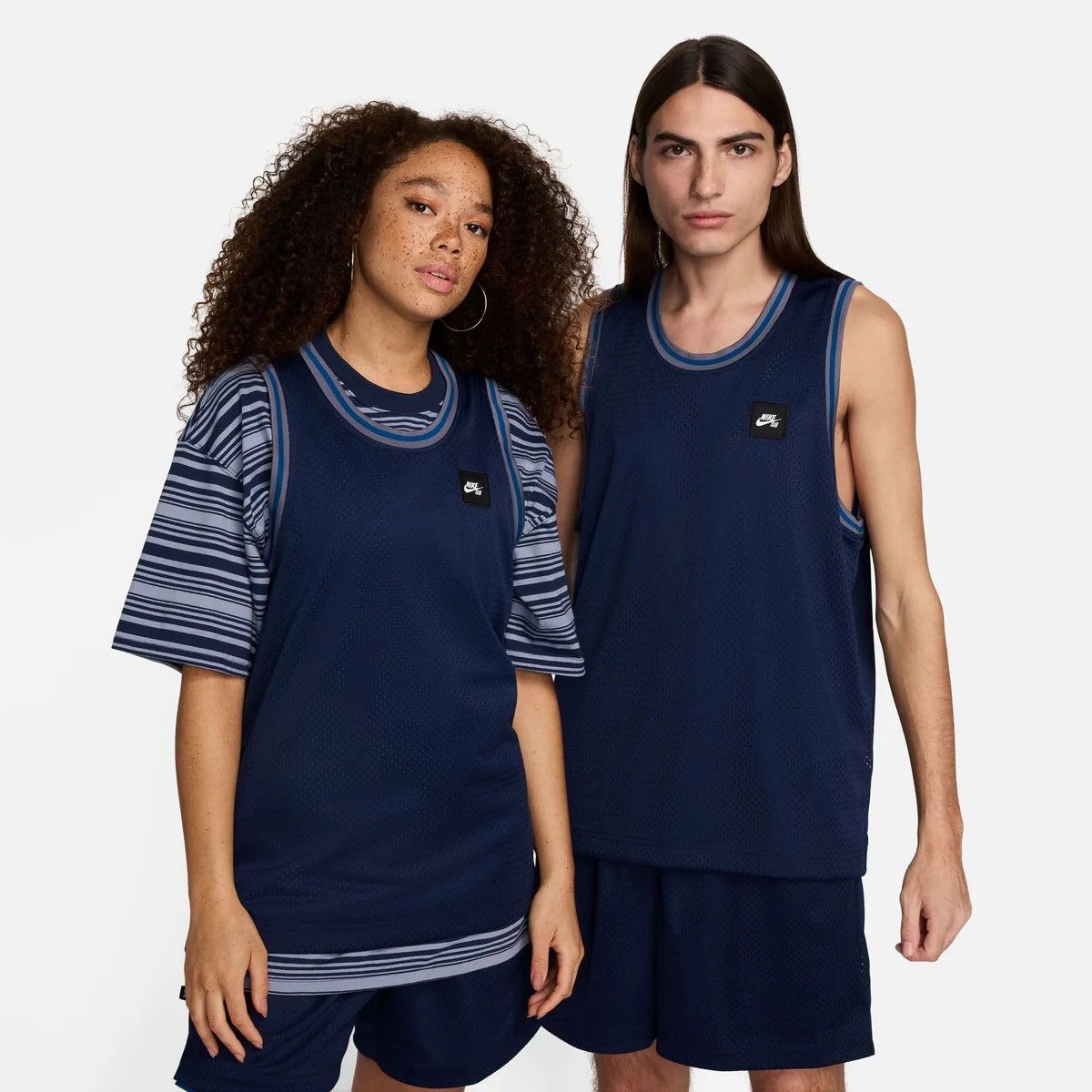 Nike NIKE SB Basketball Jersey Top Blue Gray Reversible Mesh Size US M / EU 48-50 / 2 - 1 Thumbnail