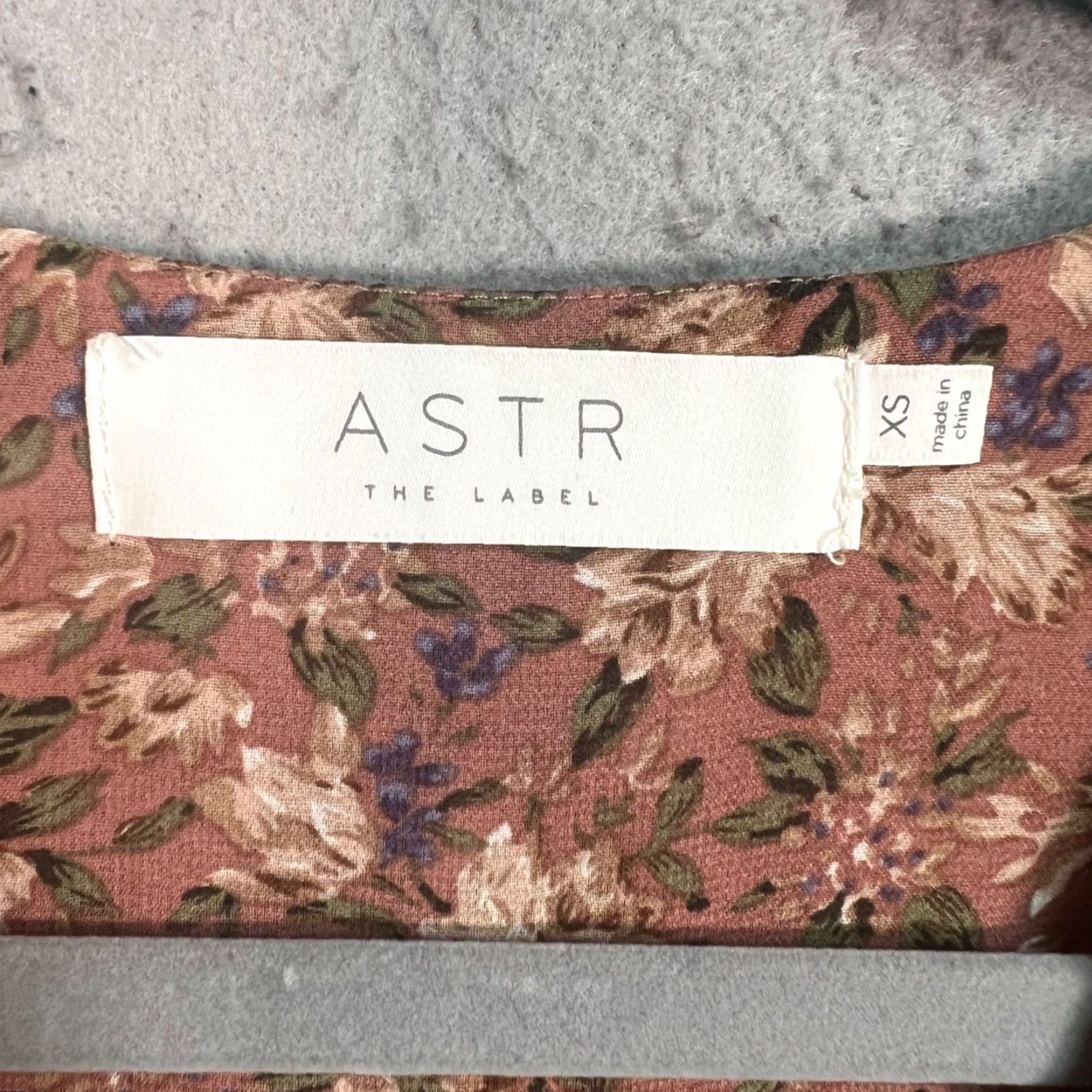 ASTR The Label VINTAGE ASTR The Label Womens XS Floral Ruched Puff Sleeve Dress Polyester Size XS / US 0-2 / IT 36-38 - 3 Thumbnail