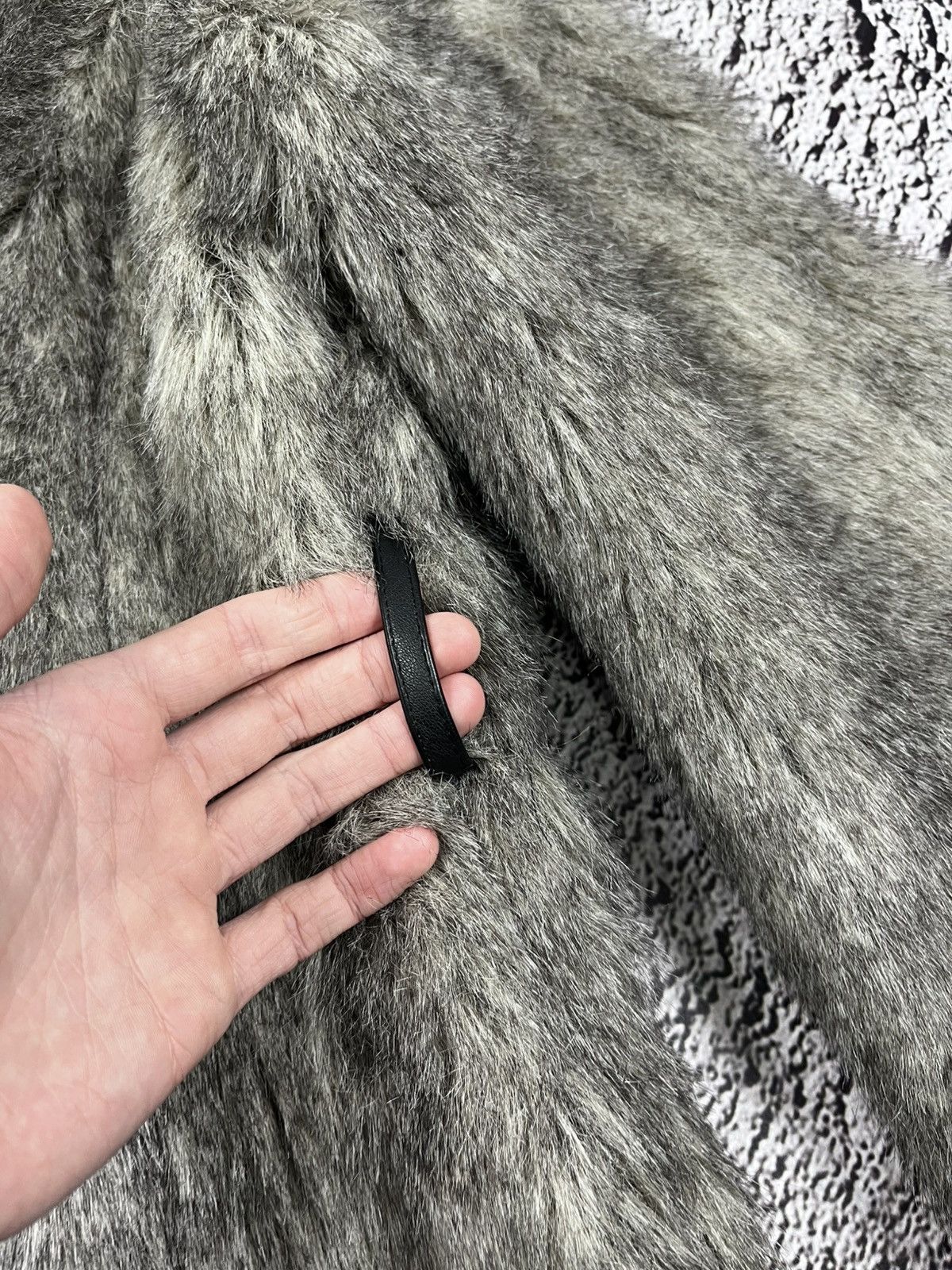 Vintage Vintage Y2K elongated fur faux coat luxury 00s style M Size M / US 6-8 / IT 42-44 - 7 Thumbnail