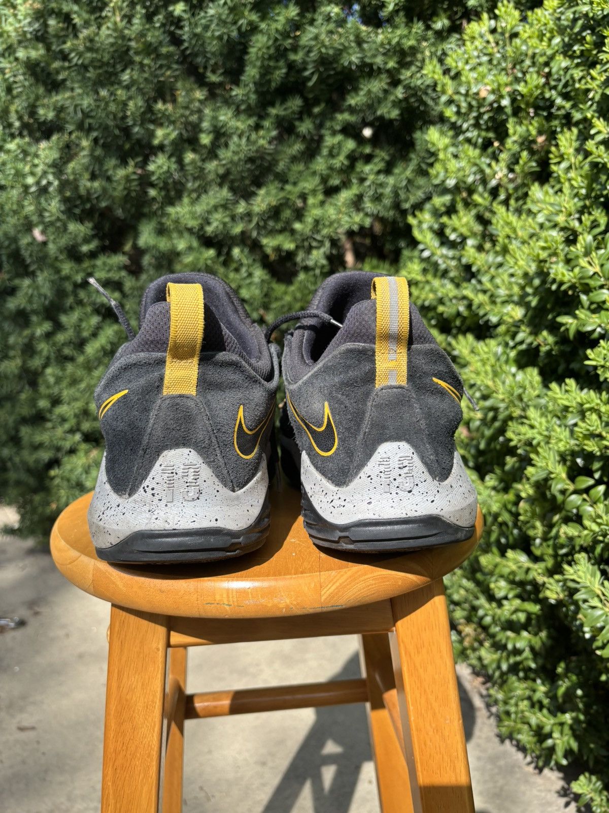 Nike PG 1 'Black Gold' Size US 11.5 / EU 44-45 - 3 Thumbnail