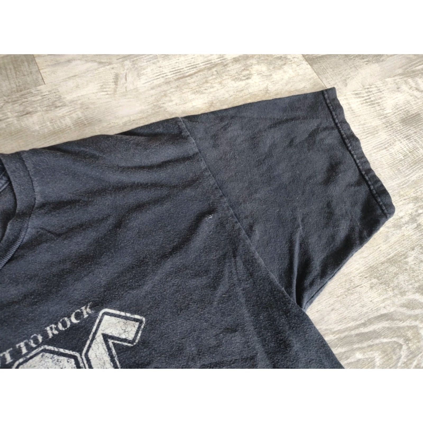 Vintage VINTAGE AC/DC For Those About To Rock Black T Shirt Rock Shirt Men M/L Cotton Weathered Graphic Print Crew Neck Short Sleeve UK Tour Weathered Faded Size US M / EU 48-50 / 2 - 6 Thumbnail