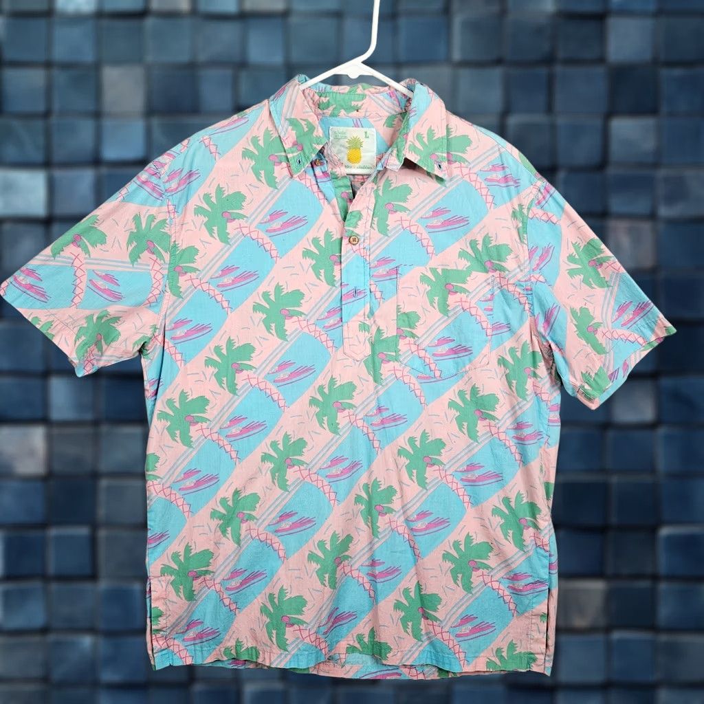 Chubbies VICEROY X CHUBBIES Men's Button-Up Shirt L Multicolor Tropical 1/2 Button-Down Short Sleeve Casual Solid Cotton Regular Men Size US L / EU 52-54 / 3 - 1 Thumbnail