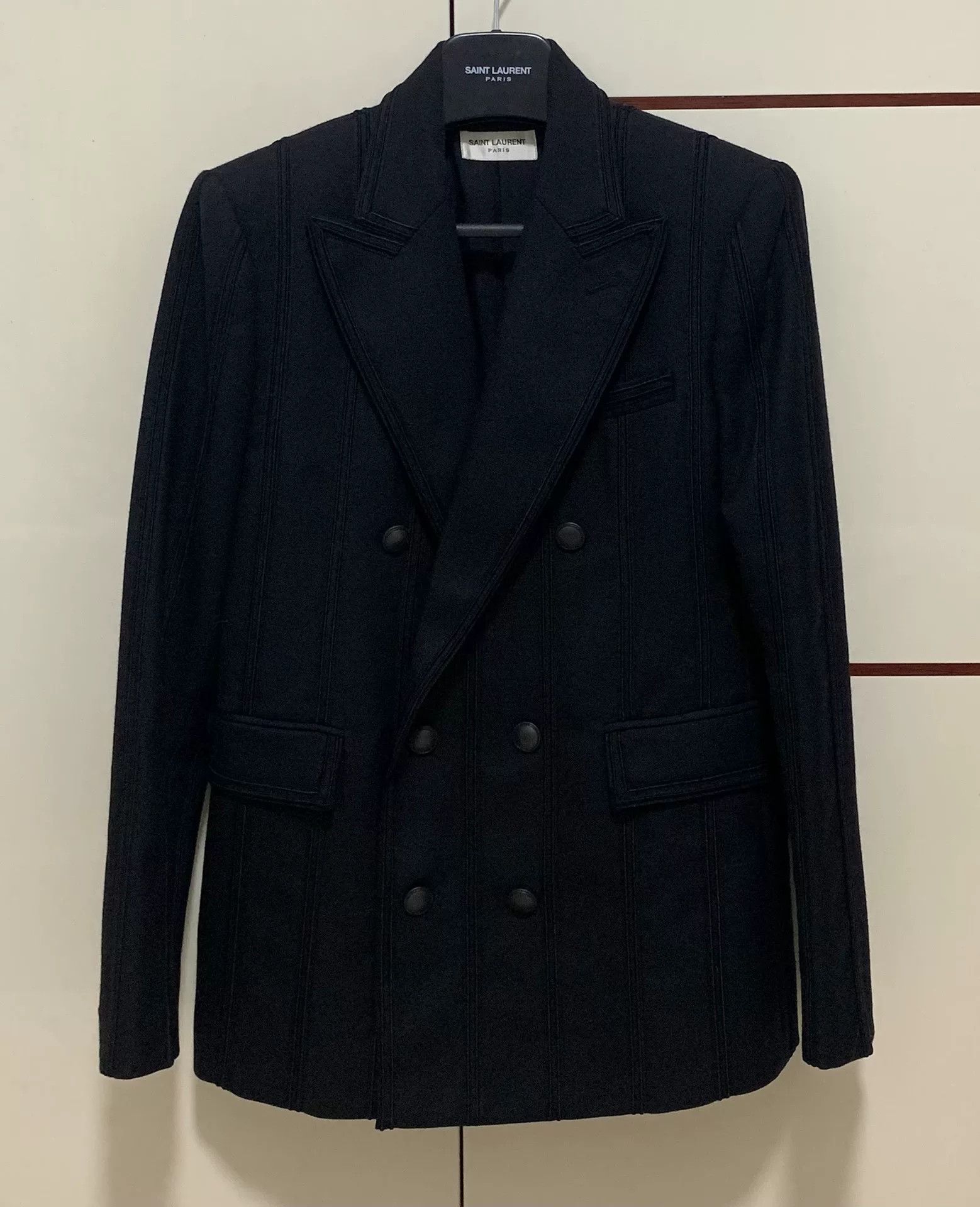 Saint Laurent Paris Saint Laurent Black Double-Breasted Blazer Size US S / EU 44-46 / 1 - 1 Thumbnail