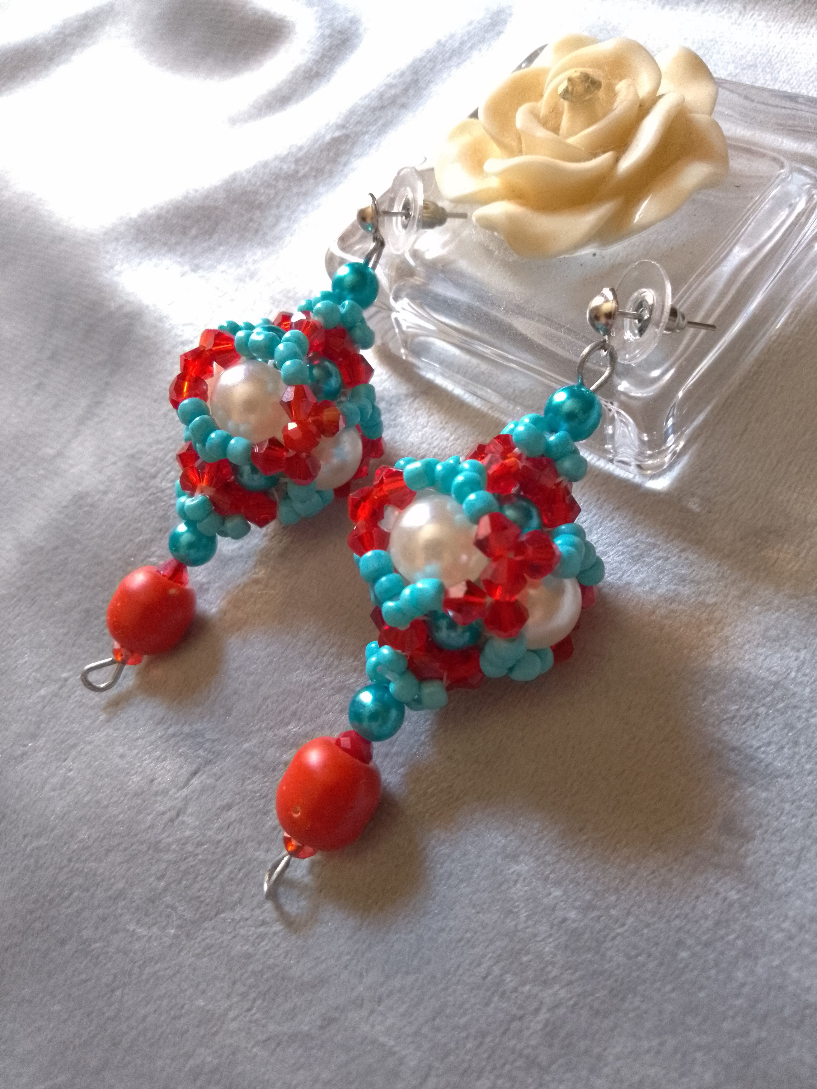 Handmade Elegant dangling earrings pearls and natural red coral Size ONE SIZE - 6 Thumbnail