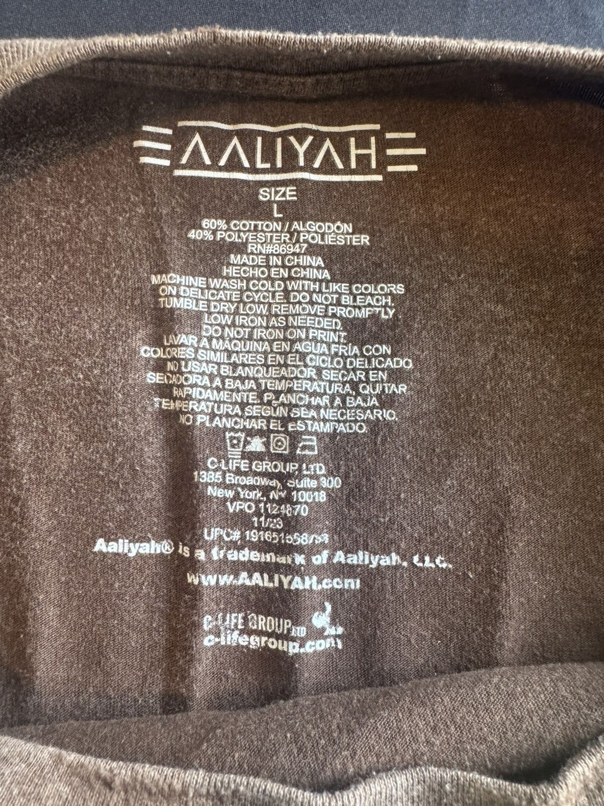 Other Aaliyah Vintage Graphic T-Shirt Size US L / EU 52-54 / 3 - 5 Thumbnail