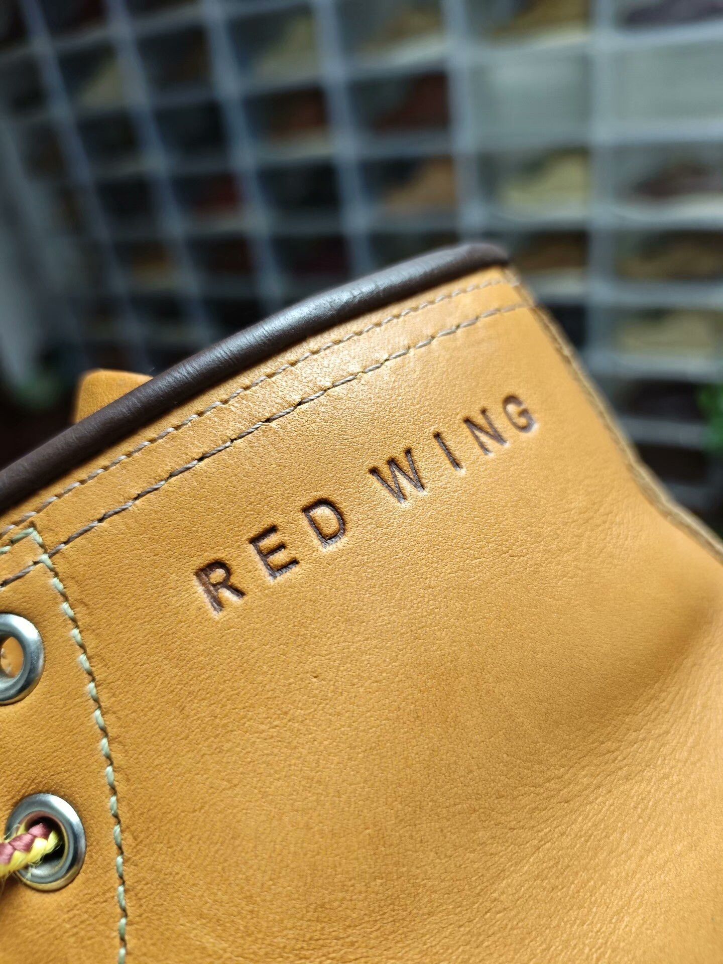 Red Wing Redwing 9875 Old Double Dog Logo Size US 9 / EU 42 - 1 Thumbnail