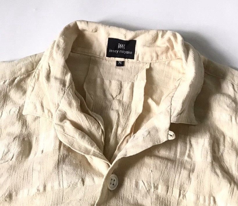 Issey Miyake Vintage issey miyake waffle texture camp shirt Size US M / EU 48-50 / 2 - 3 Thumbnail